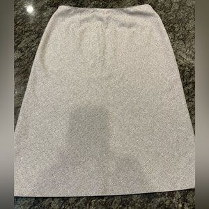 J CREW all season wool blend skirt size 6 gray/cream with stretch elastic waist
